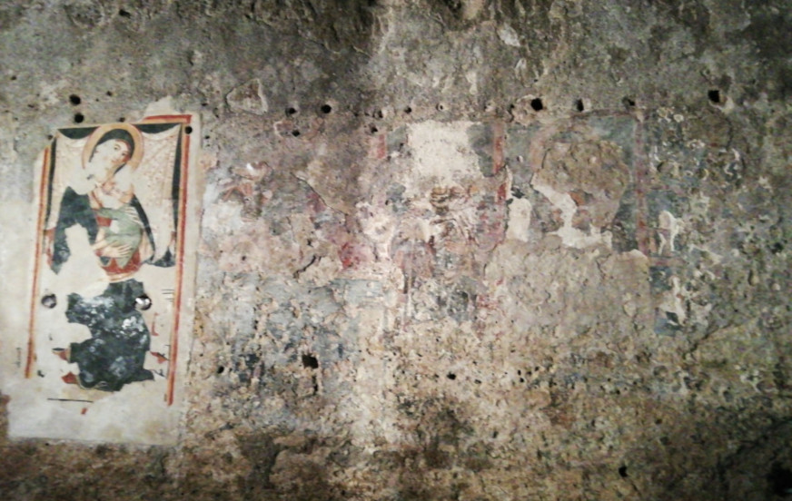 Carlentini - Chiesa del Crocifisso - affreschi